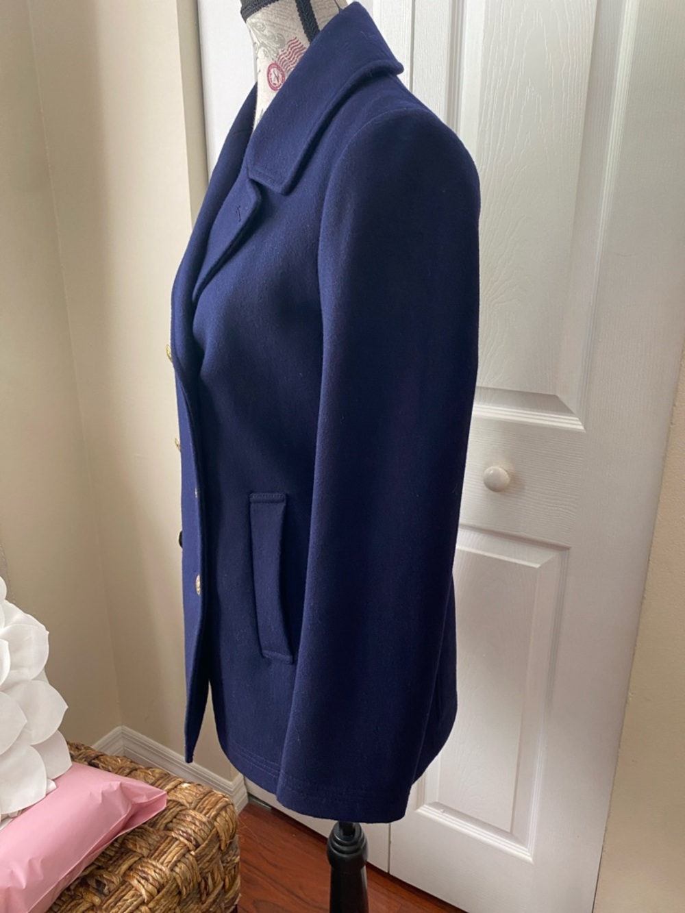 J.Crew Navy Wool Blend Pea Coat Gold Buttons Size 0 Classic Tailored Jacket - Picture 3 of 12